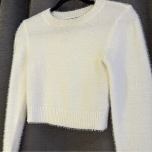 Urban Outfitters sweater | cropped sweater white size S